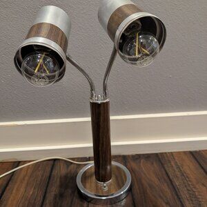 Vintage MCM Double Gooseneck Desk Table Lamp Aluminum Woodgrain 3 way Switch